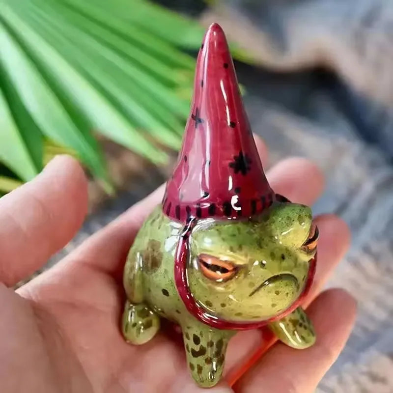 Magical Frog Garden Statues with Witch Hats – Hand-Painted Resin Outdoor Ornaments